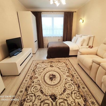 Comfort Apartments - Bright Family Suite Grodno Luaran gambar