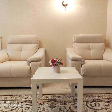 Comfort Apartments - Bright Family Suite Grodno Luaran gambar