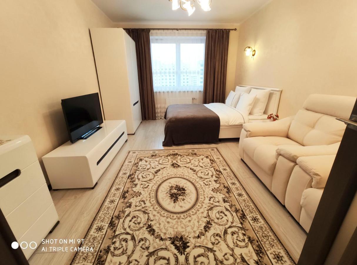 Comfort Apartments - Bright Family Suite Grodno Luaran gambar