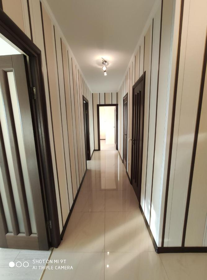 Comfort Apartments - Bright Family Suite Grodno Luaran gambar